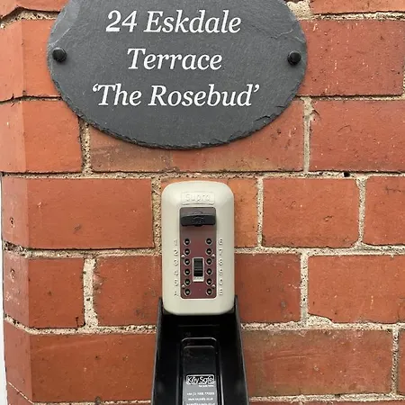 The Rosebud * Guisborough